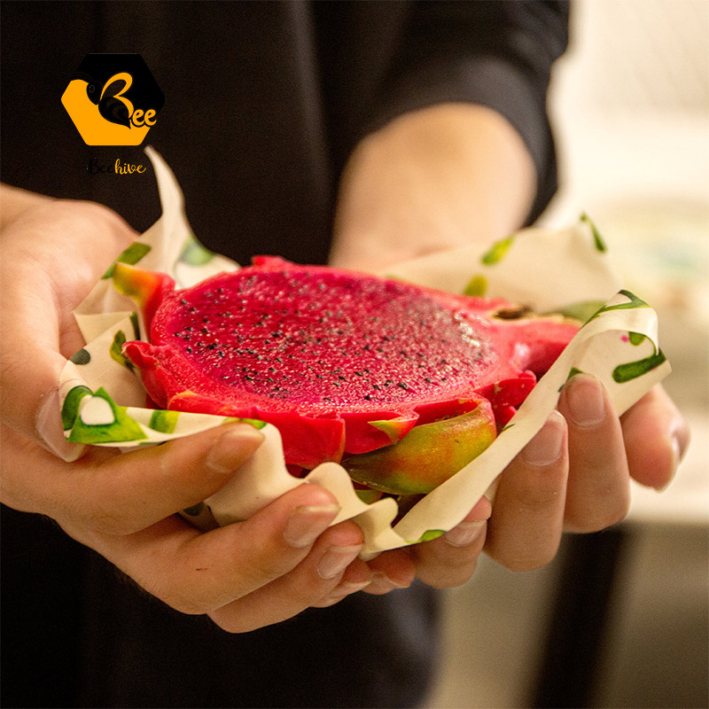 Wholesale Certified Fresh-keeping Organic Pure Natural Waterproof Reusable Beeswax Food Wraps Paper For Natural Food Storage