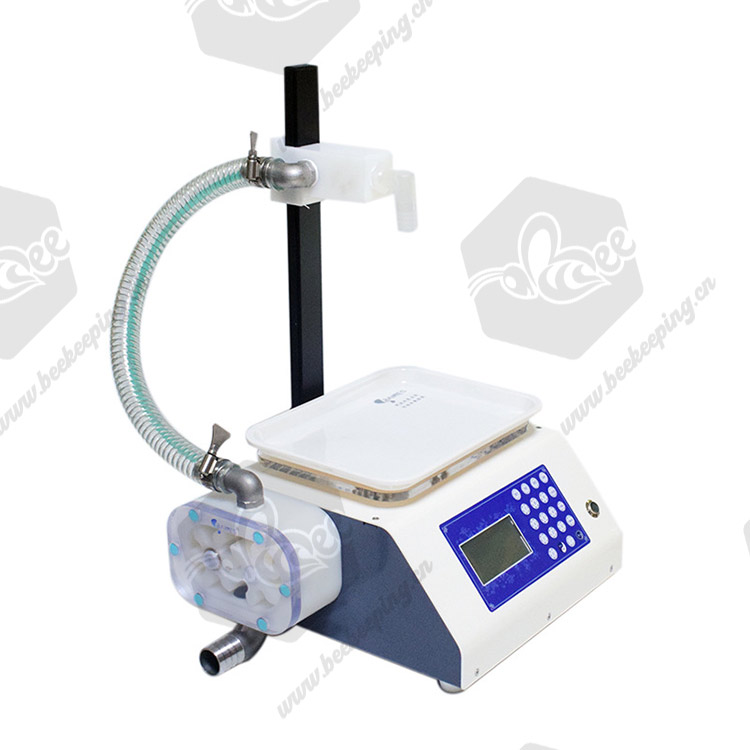 Oil / Liquid / Beverage Filling Machine