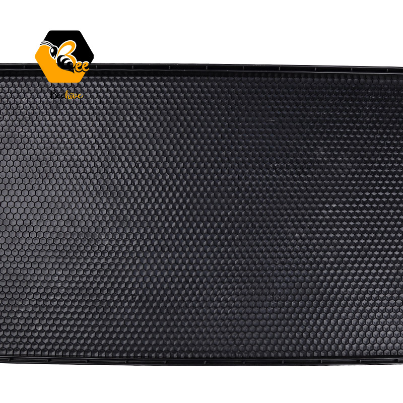 Wholesale Yellow / Black Color ABS Food Grade Beekeeping Tools Langstroth Beehive Frame Plastic Bee Foundation Sheet with Frame