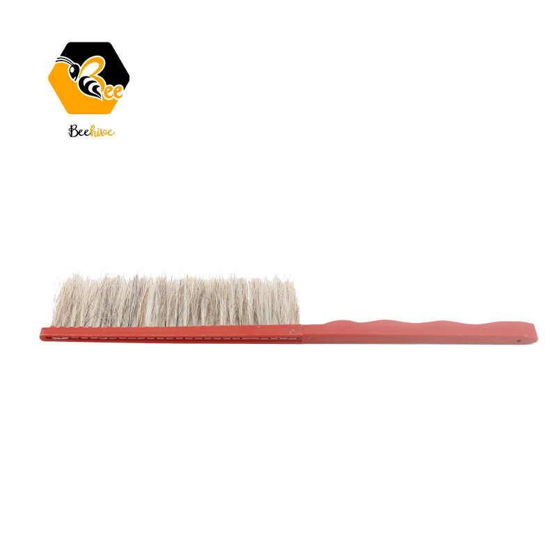 Beekeeping Supplies Hard Bristle Three Row Horsehair Sweep Beekeeper Tool Honey Bee Brush with Plastic Holder