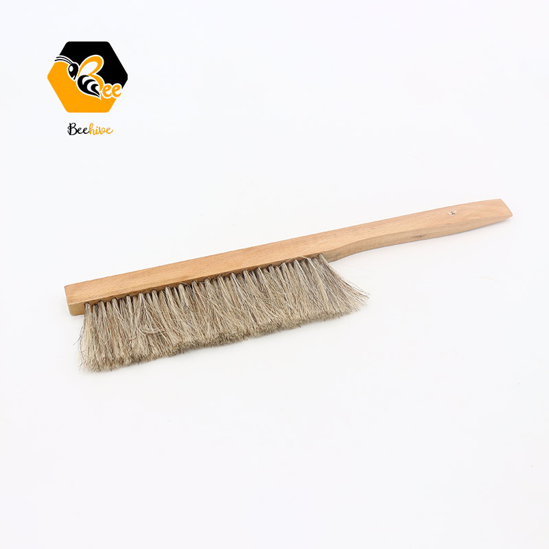 Beekeeping Tools Factory Directly Supply Single Double Row Natural Bristle Horse Hair Bristles Bee Sweep Bee Brush with Holder