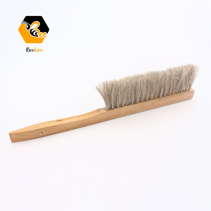 Beekeeping Tools Factory Directly Supply Single Double Row Natural Bristle Horse Hair Bristles Bee Sweep Bee Brush with Holder